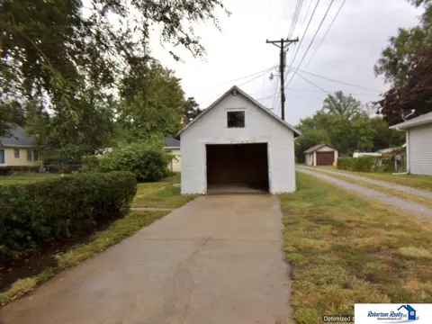 1601 High St, Beatrice, NE 68310 photo 2