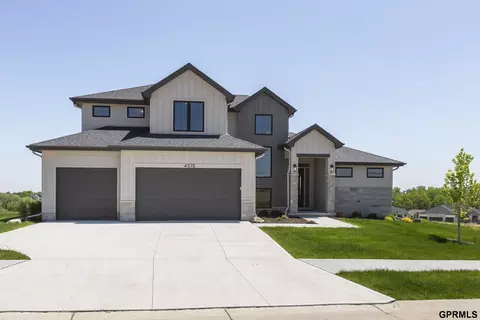 4515 S 203 Ave, Omaha, NE 68135