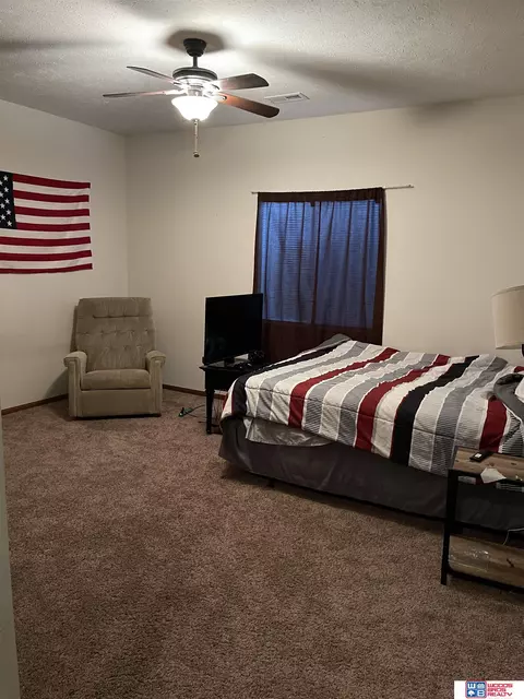 812 E 8th St, Stromsburg, NE 68666 photo 7