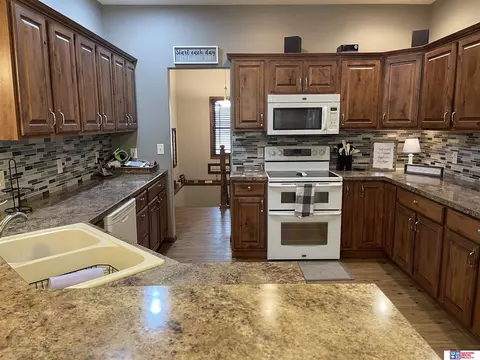 812 E 8th St, Stromsburg, NE 68666 photo 45