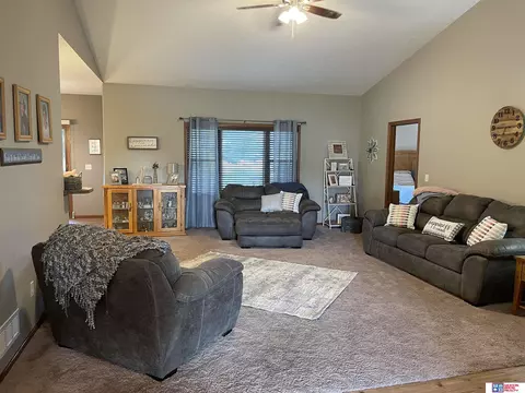 812 E 8th St, Stromsburg, NE 68666 photo 15