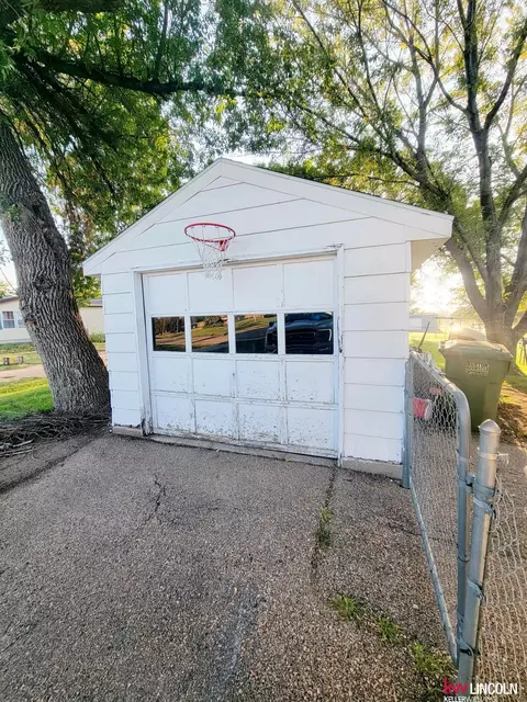 1012 N Saunders Ave, Sutton, NE 68979 photo 13