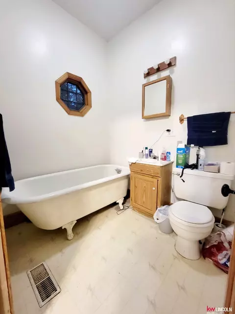 103 E North St, Sutton, NE 68979 photo 5