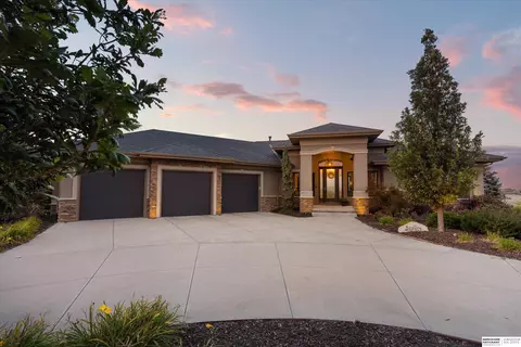 24710 Mason St, Waterloo, NE 68069