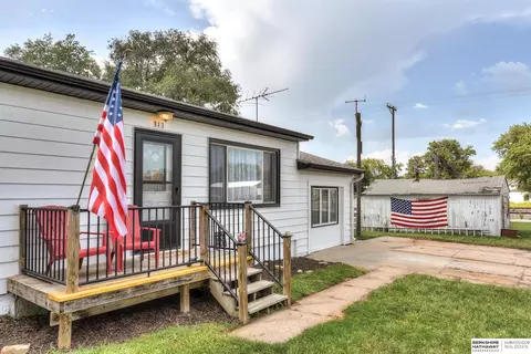 313 S Elm St, Mead, NE 68041