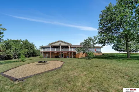 3947 E Hackberry Rd, Beatrice, NE 68310 photo 45