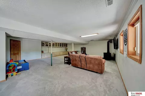 3947 E Hackberry Rd, Beatrice, NE 68310 photo 31