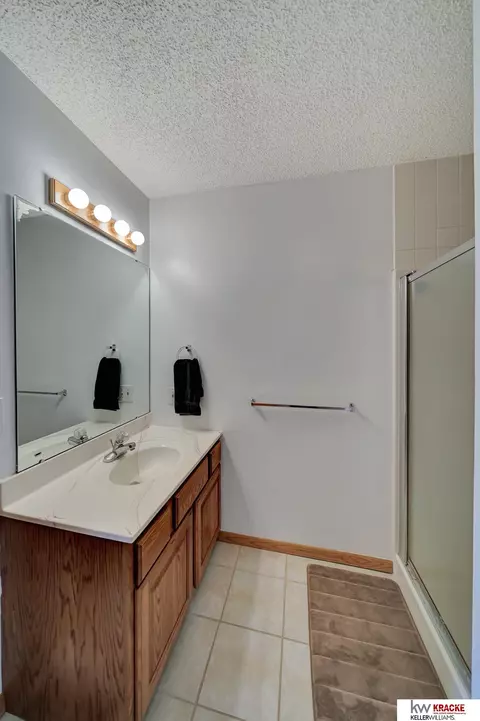 3947 E Hackberry Rd, Beatrice, NE 68310 photo 22