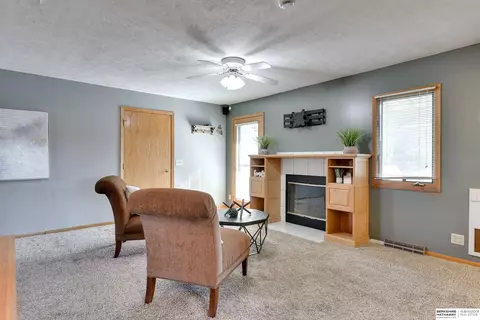 8308 Park Dr, Ralston, NE 68127 photo 22