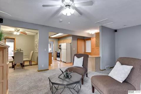 8308 Park Dr, Ralston, NE 68127 photo 24