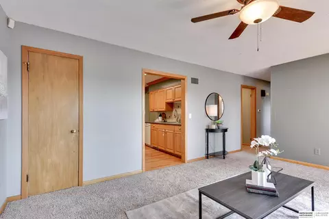 8308 Park Dr, Ralston, NE 68127 photo 11