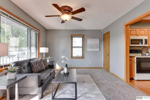 8308 Park Dr, Ralston, NE 68127 photo 7