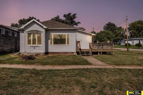 202 W 2nd St, Kennard, NE 68034