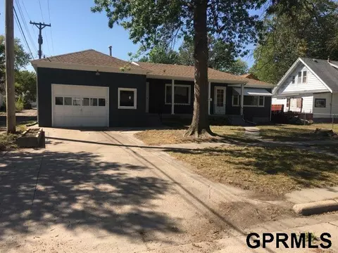 1016 N Cleburn St, Grand Island, NE 68801
