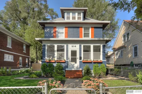 914 S 25 St, Omaha, NE 68105