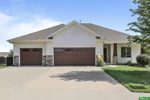 14809 S 21 St, Bellevue, NE 68123
