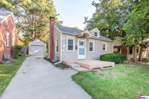 1420 Nemaha St, Lincoln, NE 68502