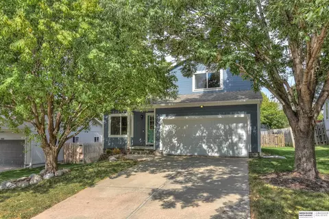14606 Meredith Ave, Omaha, NE 68116