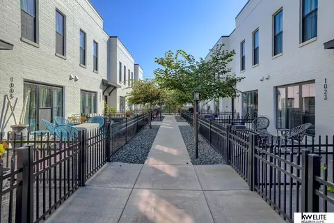 1015 Park Ave, Omaha, NE 68105