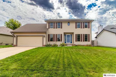 10375 Nebraska Ave, Omaha, NE 68134