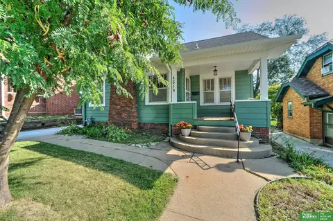 4519 Pierce St, Omaha, NE 68106