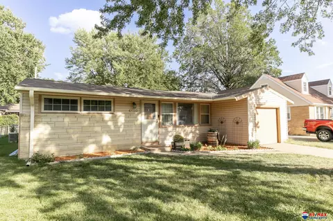 4130 Dunn Ave, Lincoln, NE 68502