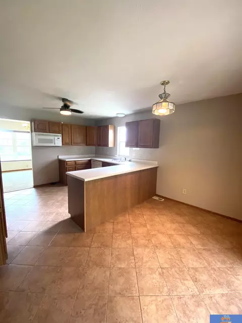 Kitchen - 2111 S 5th St, Beatrice, NE 68310 photo 2 of 6