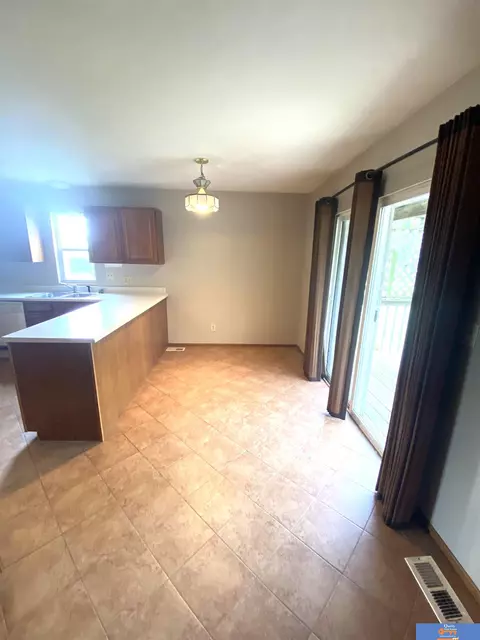 Kitchen - 2111 S 5th St, Beatrice, NE 68310 photo 4 of 6