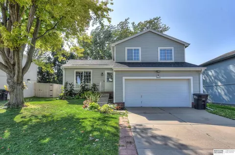 6608 N 110 Ave, Omaha, NE 68164