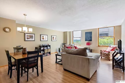 312 S 16 St #31, Omaha, NE 68102