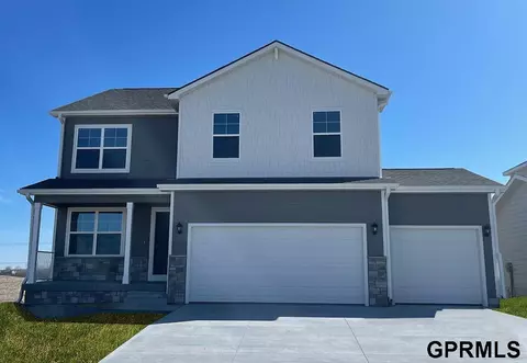 5413 N 186th St, Elkhorn, NE 68022