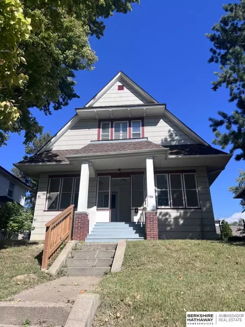 3304 Lafayette Ave, Omaha, NE 68131