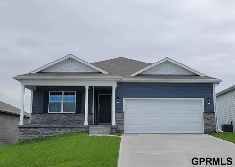 12651 S 204th Ave, Gretna, NE 68028