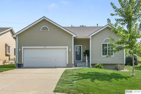 4855 S 189 Cir, Omaha, NE 68135