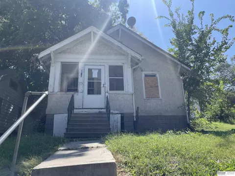 4219 Boyd St, Omaha, NE 68111
