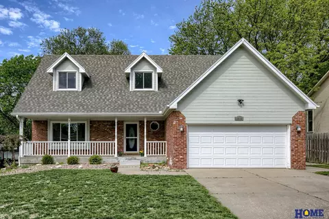 4015 S 83rd St, Lincoln, NE 68506