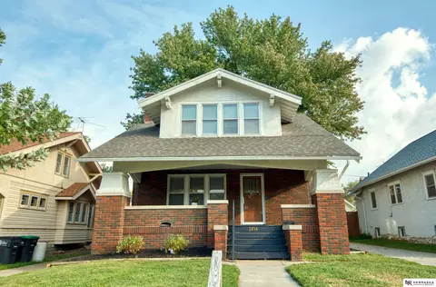 2434 Bauman Ave, Omaha, NE 68112