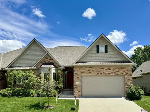 4540 Hawthorne Dr, Lincoln, NE 68516