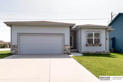 16905 Centennial Rd, Omaha, NE 68136