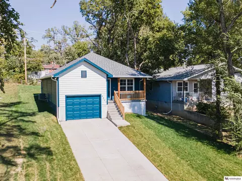 4226 Kansas Ave, Omaha, NE 68111