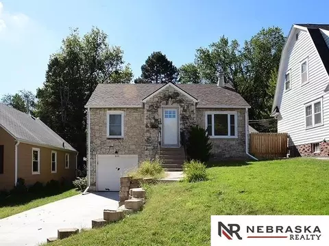 1631 Pawnee St, Lincoln, NE 68502