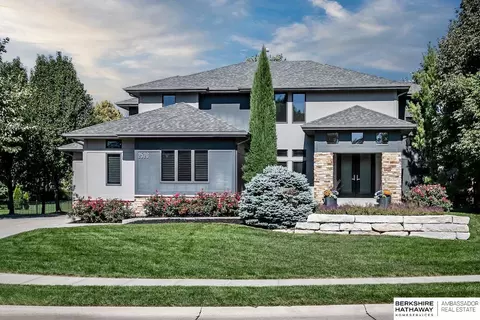 2526 N 173 St, Omaha, NE 68116