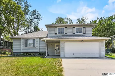 3423 Duane Ave, Bellevue, NE 68123