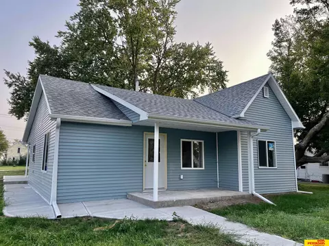 245 Crystal St, Lyons, NE 68038