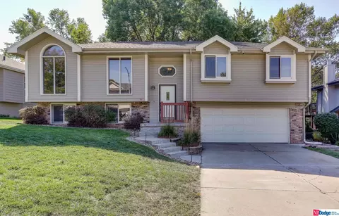 11217 Z St, Omaha, NE 68137