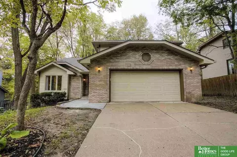 11909 Jake Cir, Papillion, NE 68133