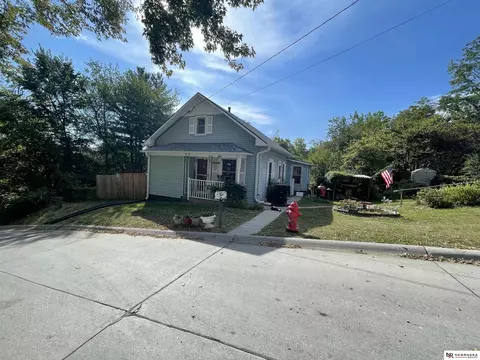 629 6th Ave, Plattsmouth, NE 68048