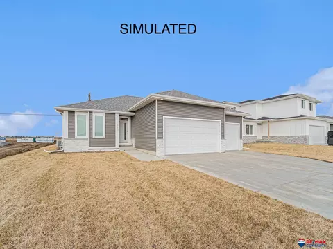733 Middleton Ave, Lincoln, NE 68521