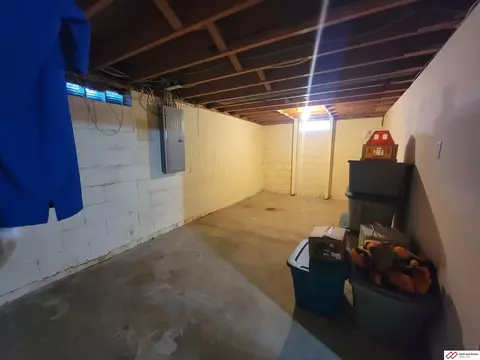 1724 Garfield St, Beatrice, NE 68310 photo 22