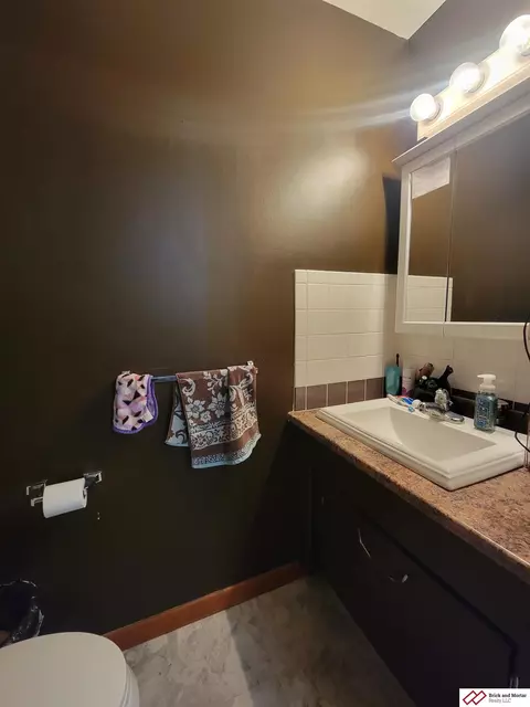 1724 Garfield St, Beatrice, NE 68310 photo 12